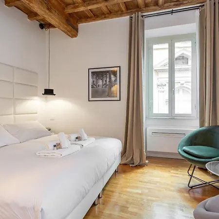 Eclectica Living By Navona Square