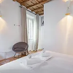 Eclectica Living By Navona Square