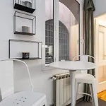 Eclectica Living By Navona Square 아파트