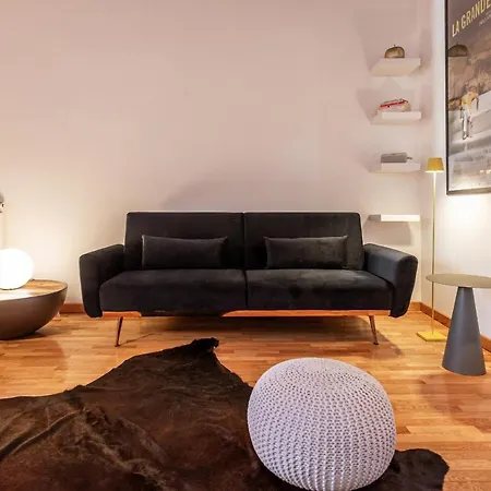 Eclectica Living By Navona Square